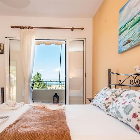 Aristotelis Apartments Razata Екстер'єр фото
